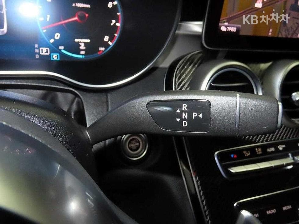 Mercedes-Benz The New (фейслифт) C-КласC43 AMG 4MATIC Cabriolet - 15