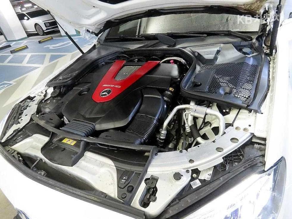Mercedes-Benz The New (фейслифт) C-КласC43 AMG 4MATIC Cabriolet - 19