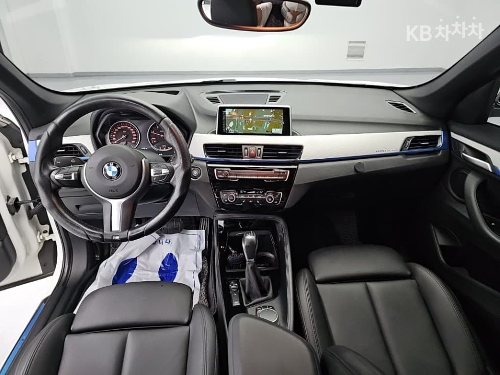 BMW X1 (F48)xDrive 20d M Sport - 7