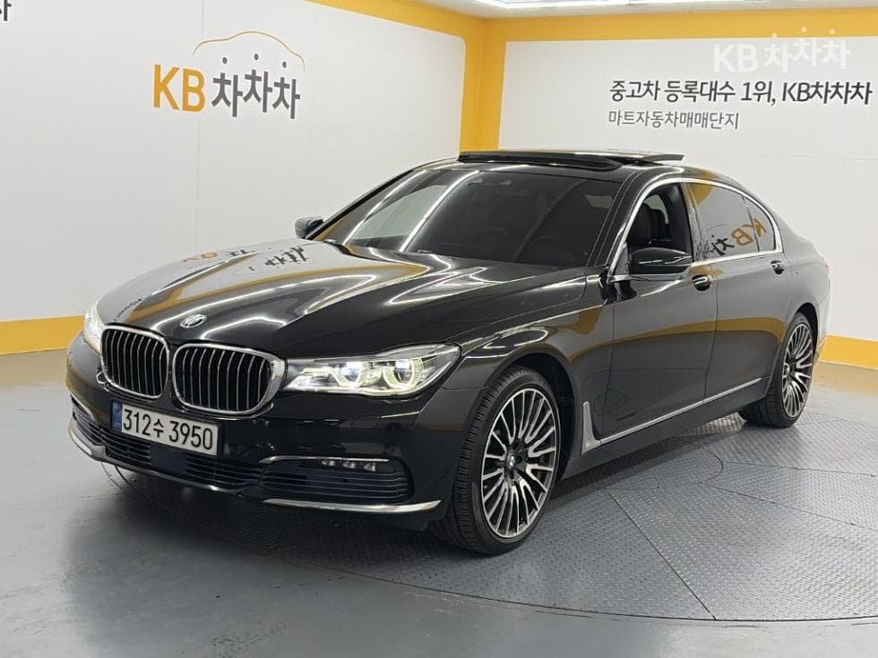 BMW 7시리즈 (G11) 730Ld xDrive Стандартен - Image 1
