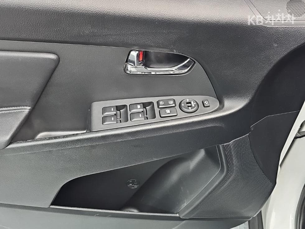 Киа Sportage R2WD Дизел TLX Premium - 16