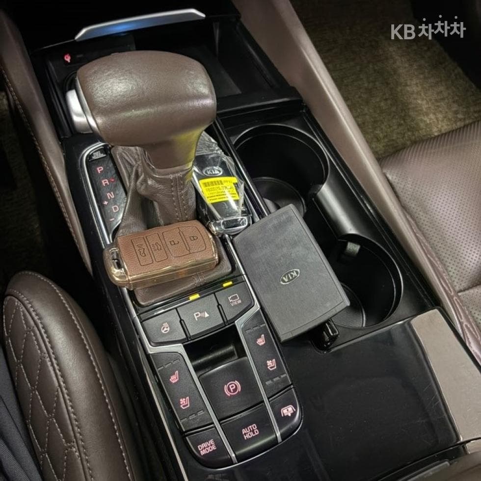 Kia All New K73.3 GDI Noblesse Special (special feature/edition) - 11