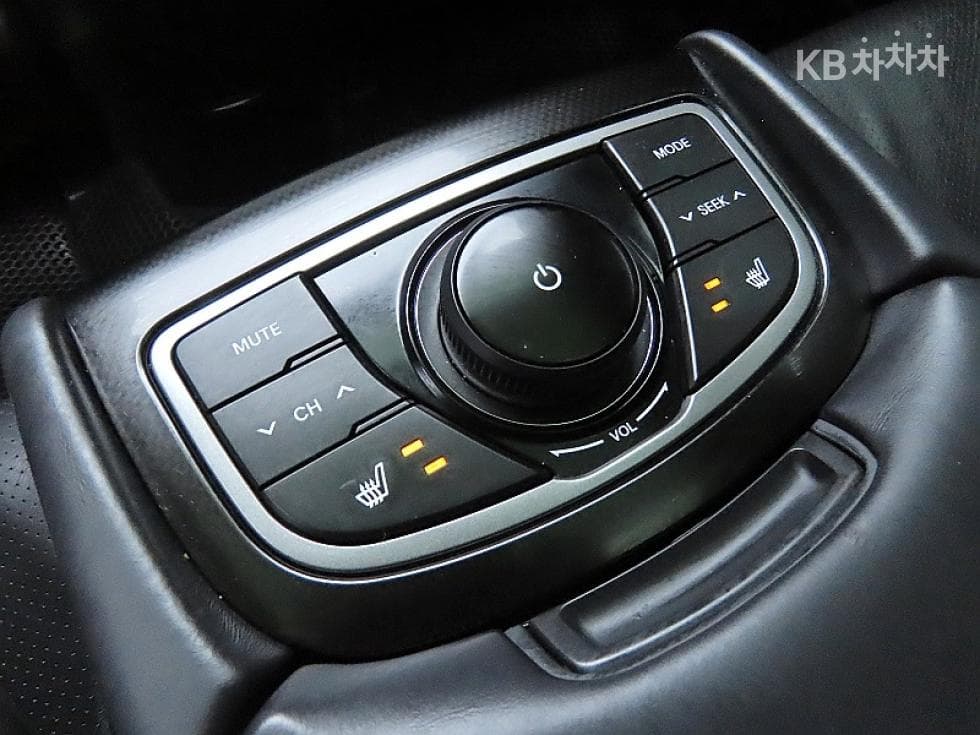 Hyundai Grandeur (Azera)HGLPG HG300 Rental car Premium - 18