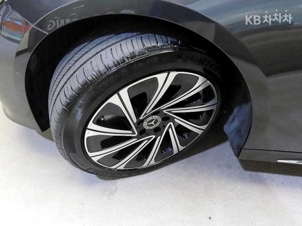 Mercedes-Benz E-클래스 (W214)E300 4MATIC Exclusive - 20