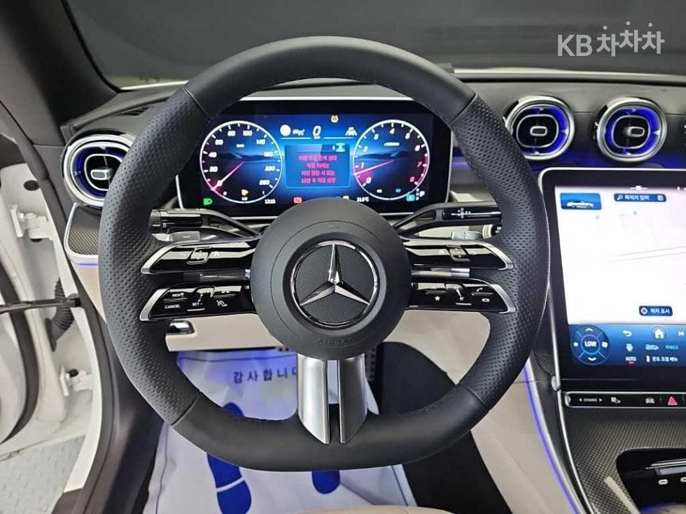 Mercedes-Benz CLE클래스 (C236)CLE 200 Cabriolet Стандартен - 9