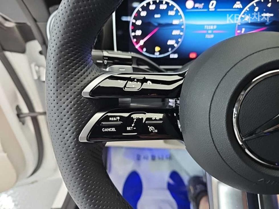 Mercedes-Benz CLE클래스 (C236)CLE 200 Cabriolet Стандартен - 17