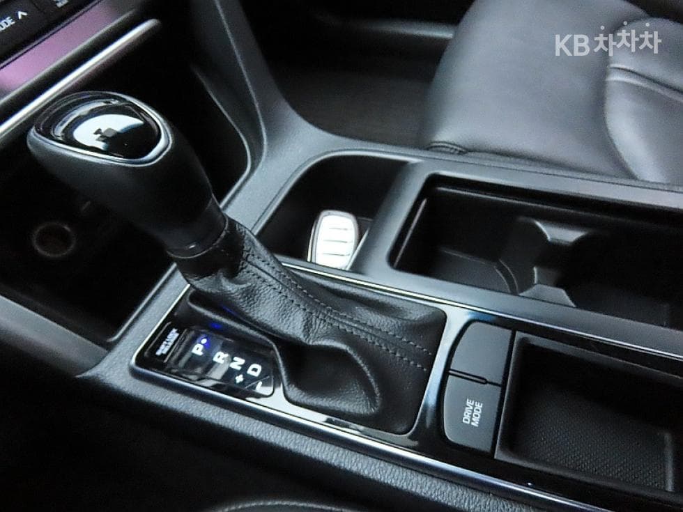 Hyundai Sonata LF2.0 Smart Standard - 9