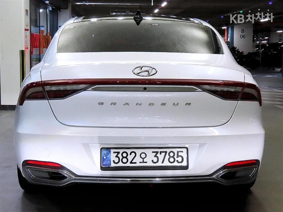 Hyundai The New (facelift) Grandeur (Azera)2.5 Exclusive - 5