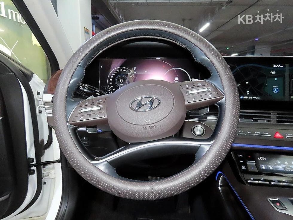 Hyundai The New (facelift) Grandeur (Azera)2.5 Exclusive - 8