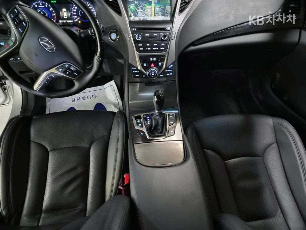 Hyundai Grandeur (Azera)HGHG300 Exclusive Special (special feature/edition) - 10