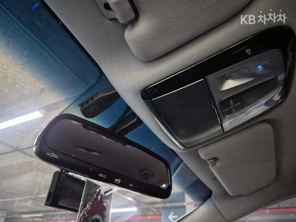 Hyundai Grandeur (Azera)HGHG300 Exclusive Special (special feature/edition) - 18