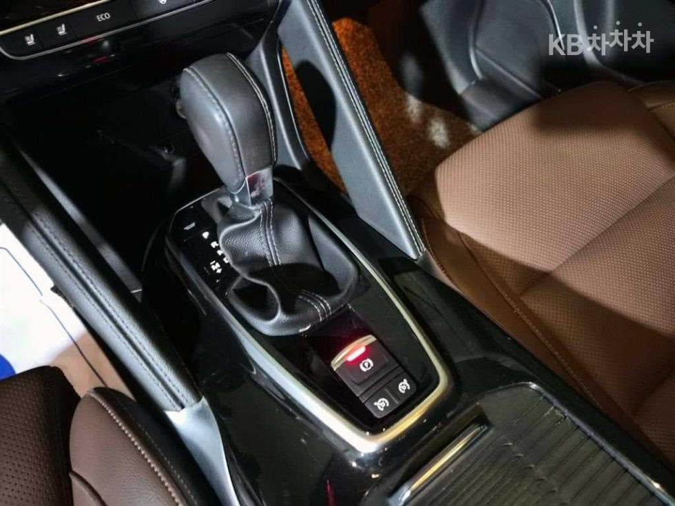 Рено Корея The New (фейслифт) QM62.0 GDe 2WD RE Signature - 11