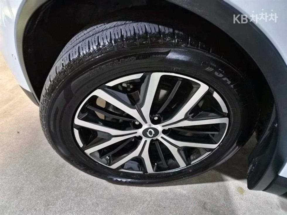 Рено Корея The New (фейслифт) QM62.0 GDe 2WD RE Signature - 20