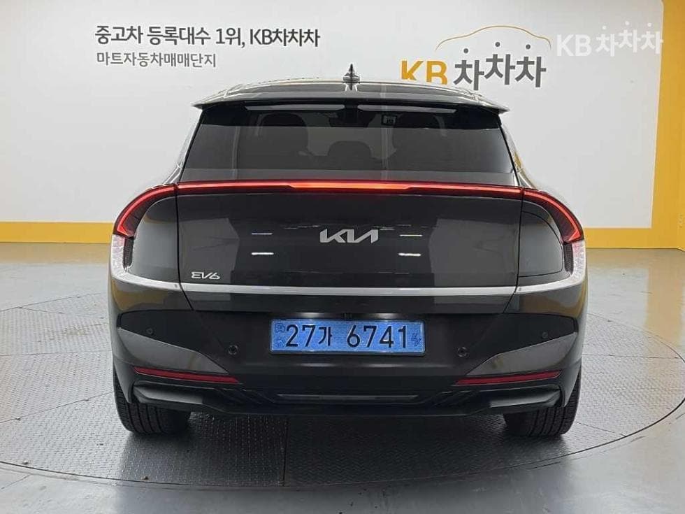 Киа The New (фейслифт) EV6롱 레Местен지 4x4 Базов - 3