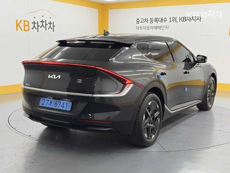 Киа The New (фейслифт) EV6롱 레Местен지 4x4 Базов - 4