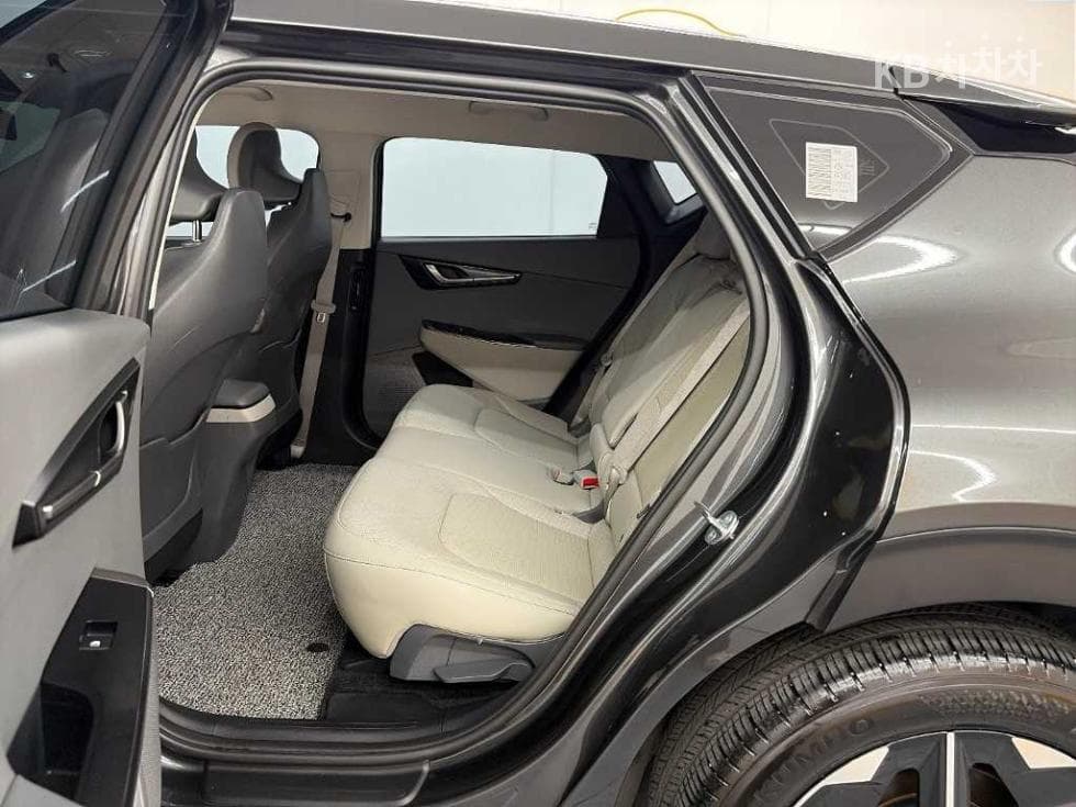 Киа The New (фейслифт) EV6롱 레Местен지 4x4 Базов - 12