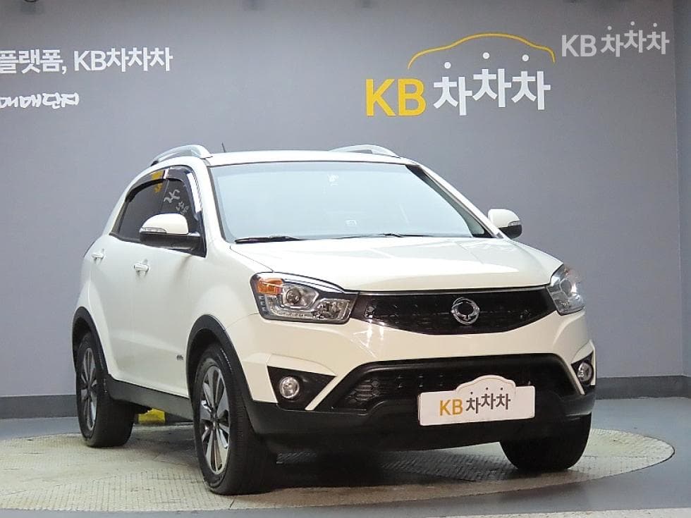 KG Mobility New코란도 C2.0 어드벤처 60th 에디션 4WD - 3