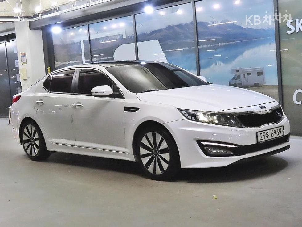 Киа K5 Бензин 2.0 Престиж 브라운 - Image 1