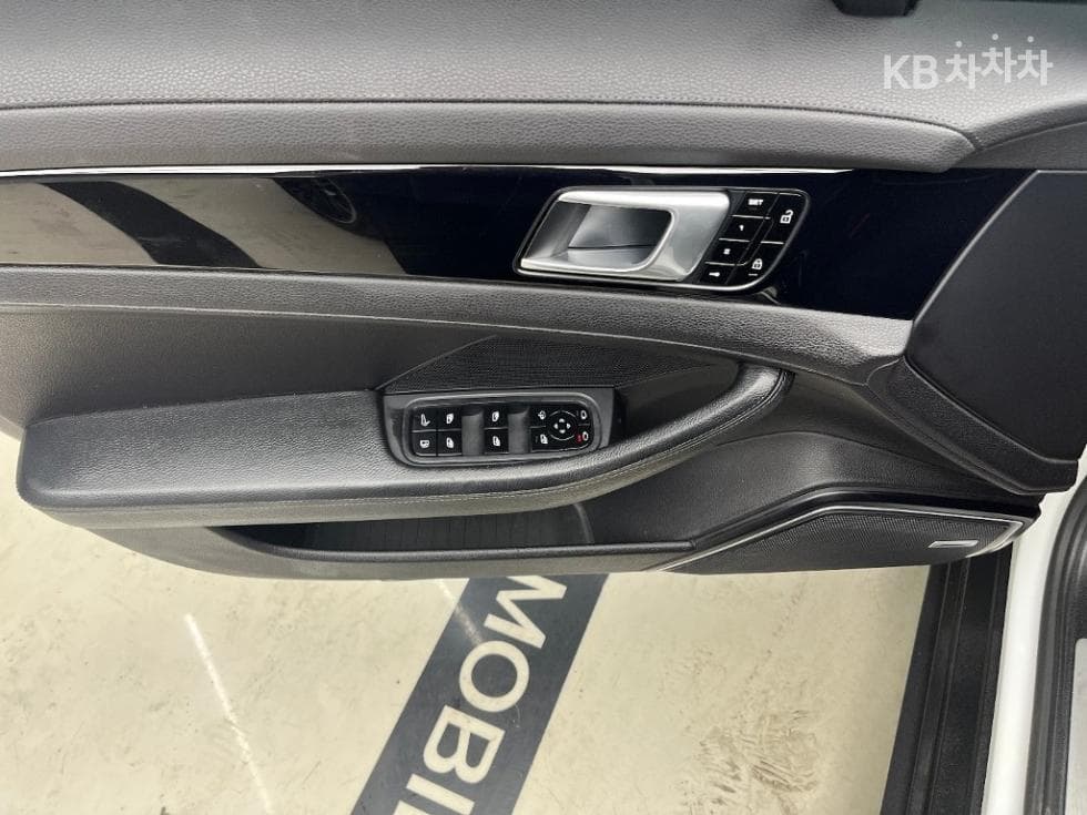 Porsche 파나메라 (971)2.9 4 E-Hybrid Standard - 11