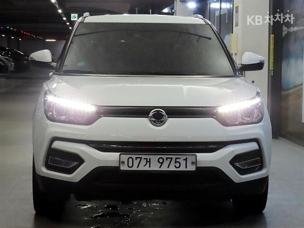 KG Mobility Tivoli 아머1.6 Gasoline 기어 에디션 2WD - 2