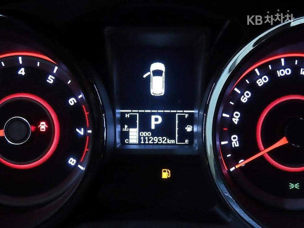 KG Mobility Tivoli 아머1.6 Gasoline 기어 에디션 2WD - 9