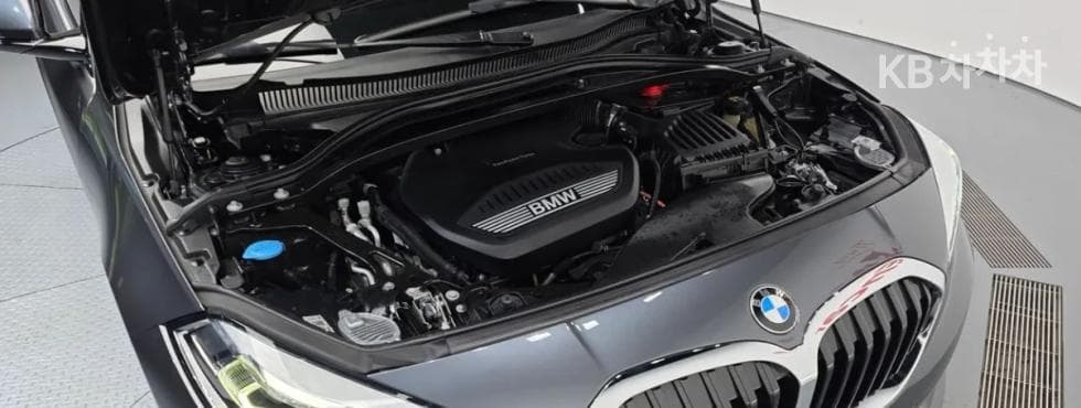 BMW 1시리즈 (F40)118d Sport Line - 6