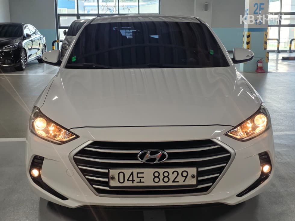 Хюндай Avante (Elantra)AD 1.6 GDi Смарт - Image 1