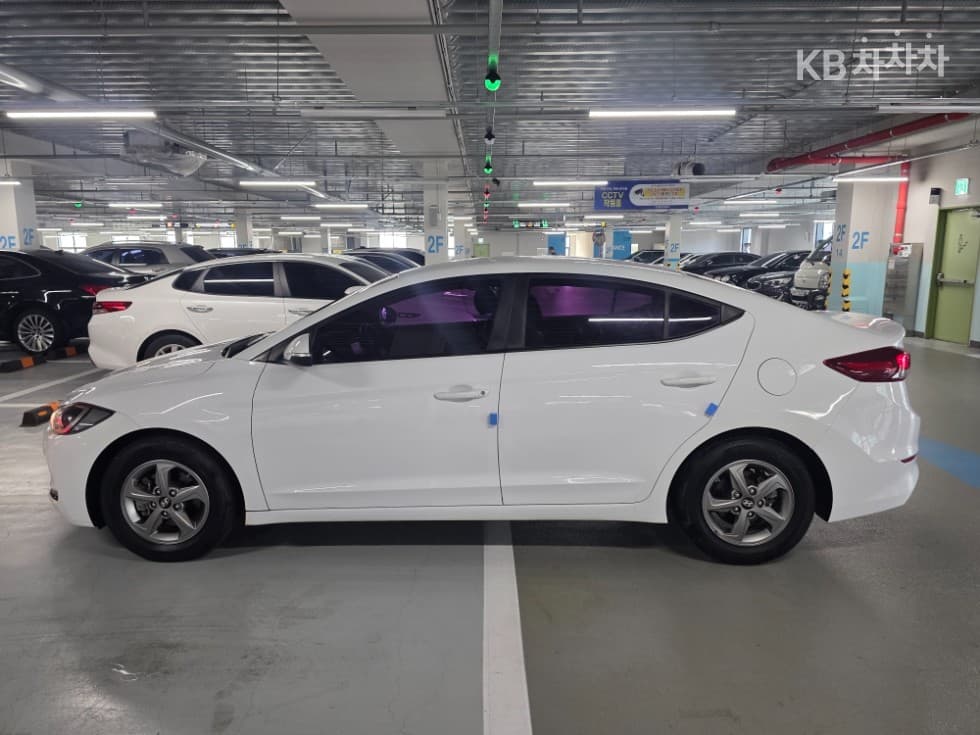 Хюндай Avante (Elantra)AD1.6 GDi Смарт - 2