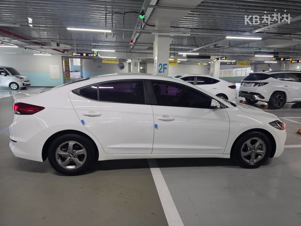 Хюндай Avante (Elantra)AD1.6 GDi Смарт - 3