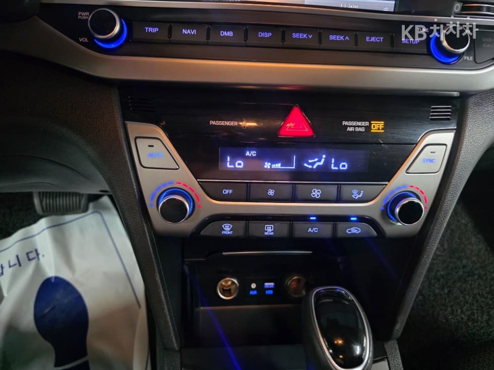 Хюндай Avante (Elantra)AD1.6 GDi Смарт - 11