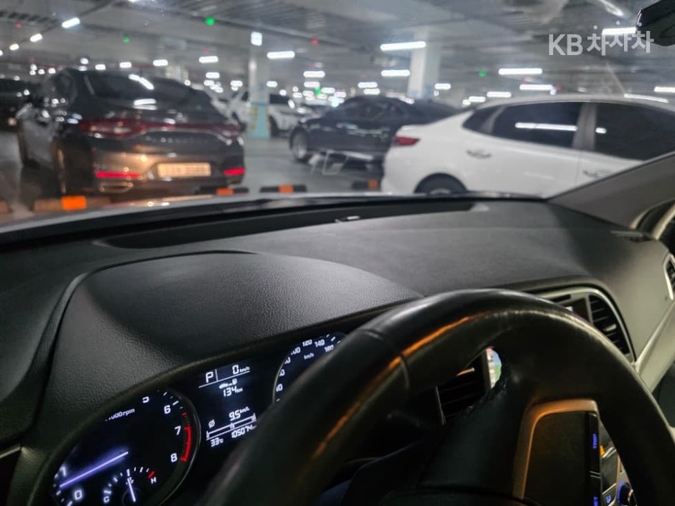 Хюндай Avante (Elantra)AD1.6 GDi Смарт - 14