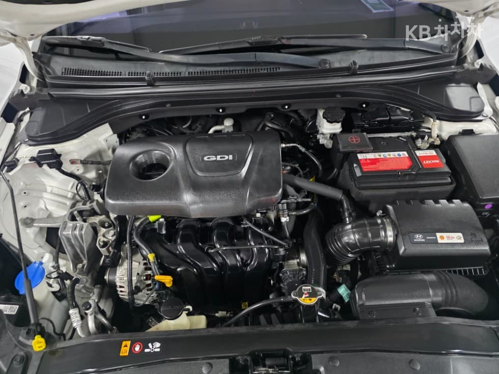 Хюндай Avante (Elantra)AD1.6 GDi Смарт - 19