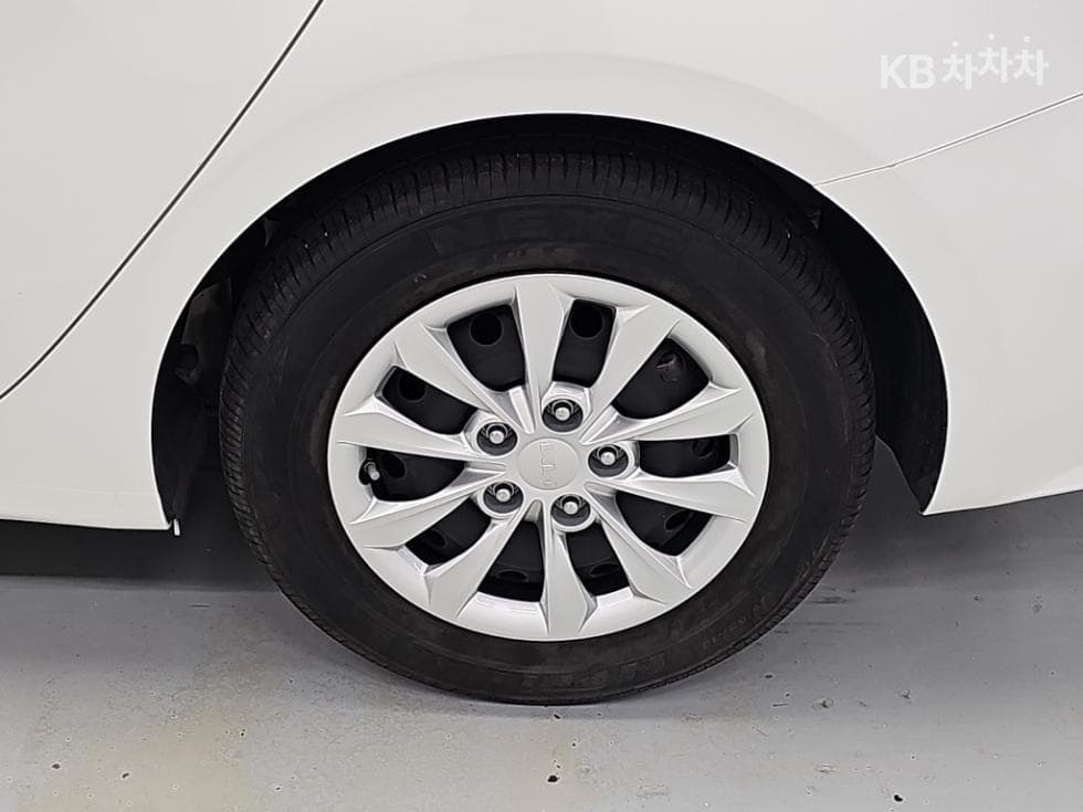 Киа The New (фейслифт) K3(BD)1.6 Бензин Тренди - 19