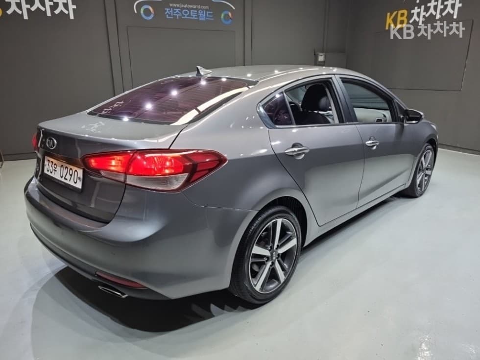 Киа The New (фейслифт) K31.6 Бензин Престиж Стандартен - 6