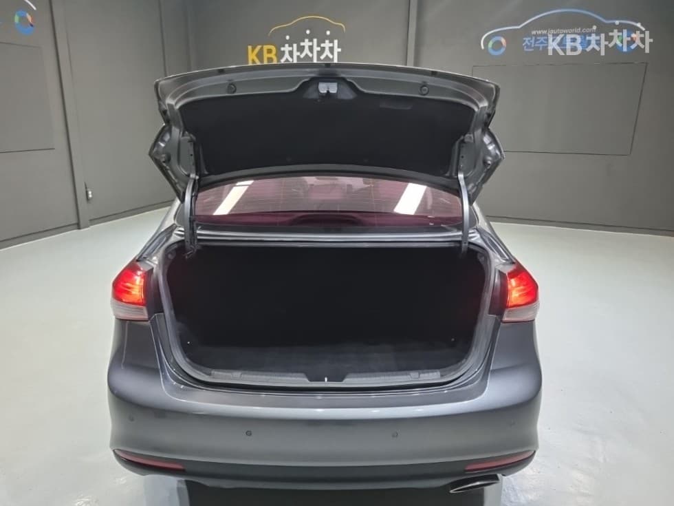 Киа The New (фейслифт) K31.6 Бензин Престиж Стандартен - 22