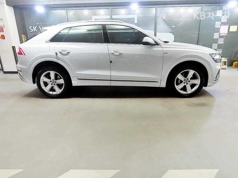Ауди Q83.0 45 Турбо Дизел Инжекция Quattro Premium - 3