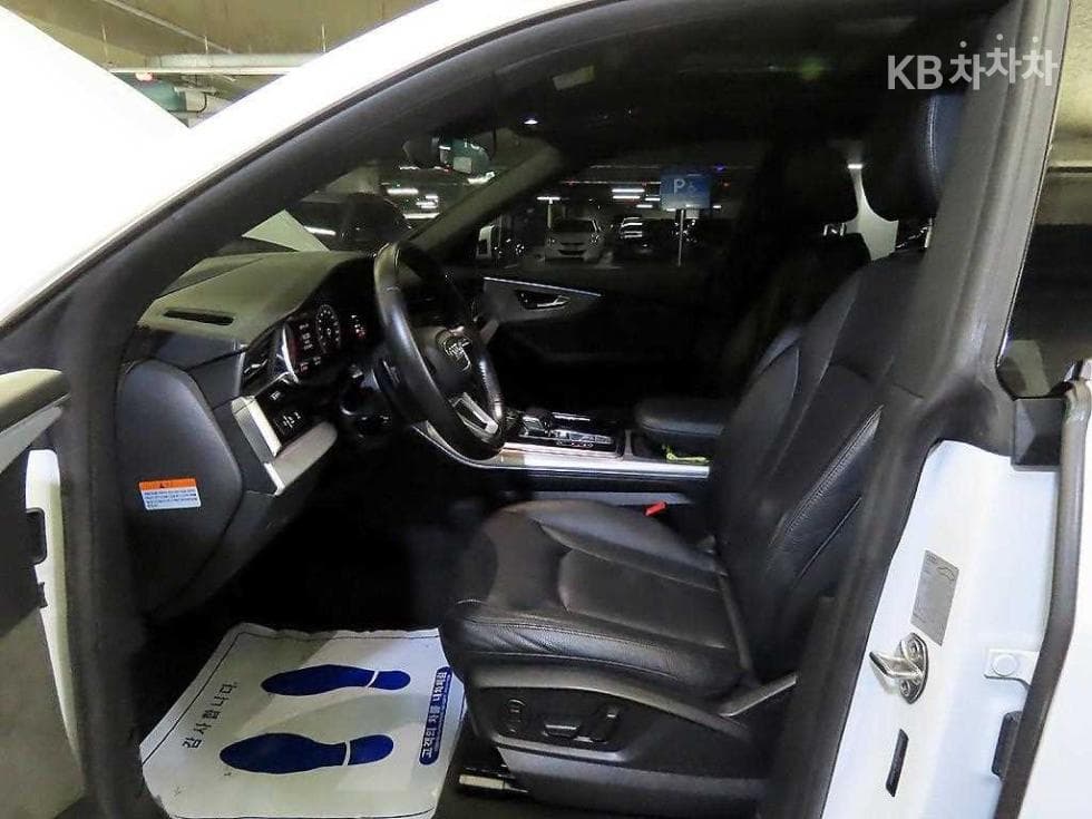 Ауди Q83.0 45 Турбо Дизел Инжекция Quattro Premium - 6