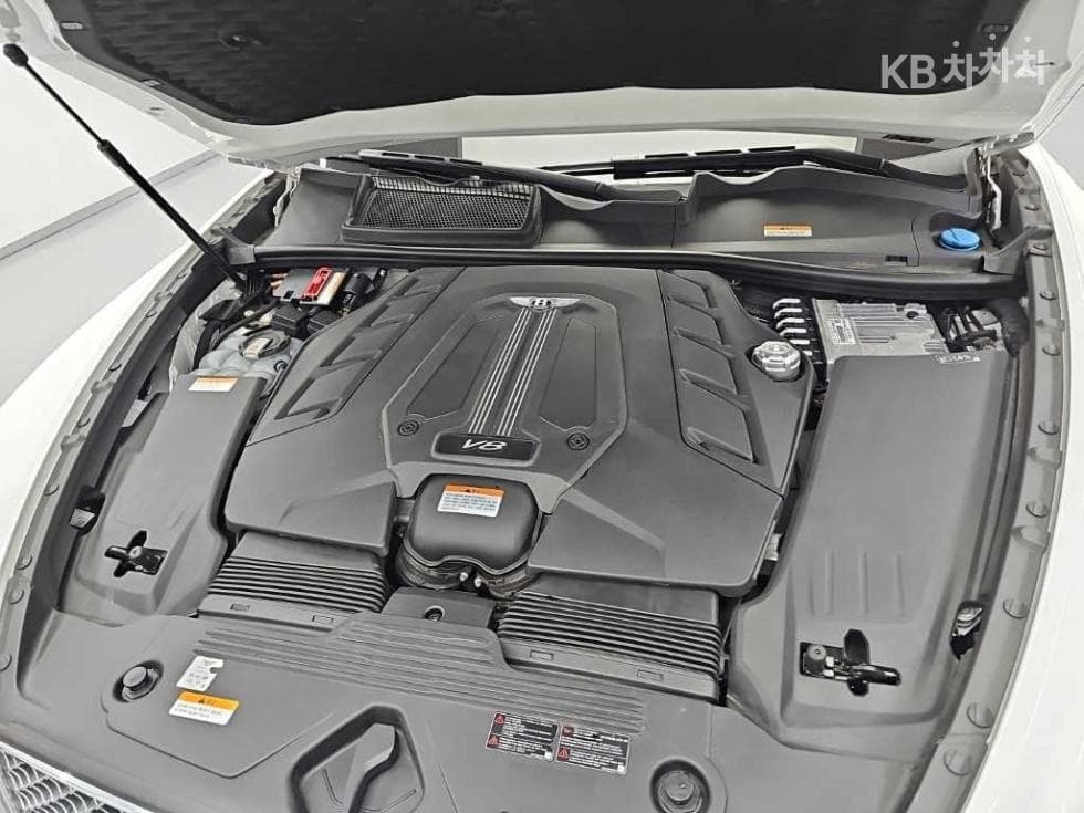 벤틀리 벤테이가4.0 V8 AZURE - 5