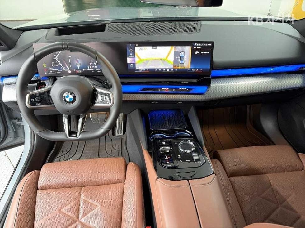 BMW New5 Series(G60)530i xDrive M Sport - 6