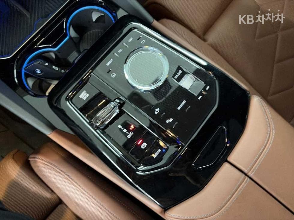 BMW New5 Series(G60)530i xDrive M Sport - 7