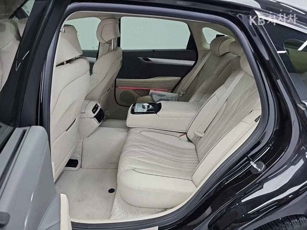 Дженезис G80(RG3)2.5 Турбо Бензин Директ Инжекция AWD - 12