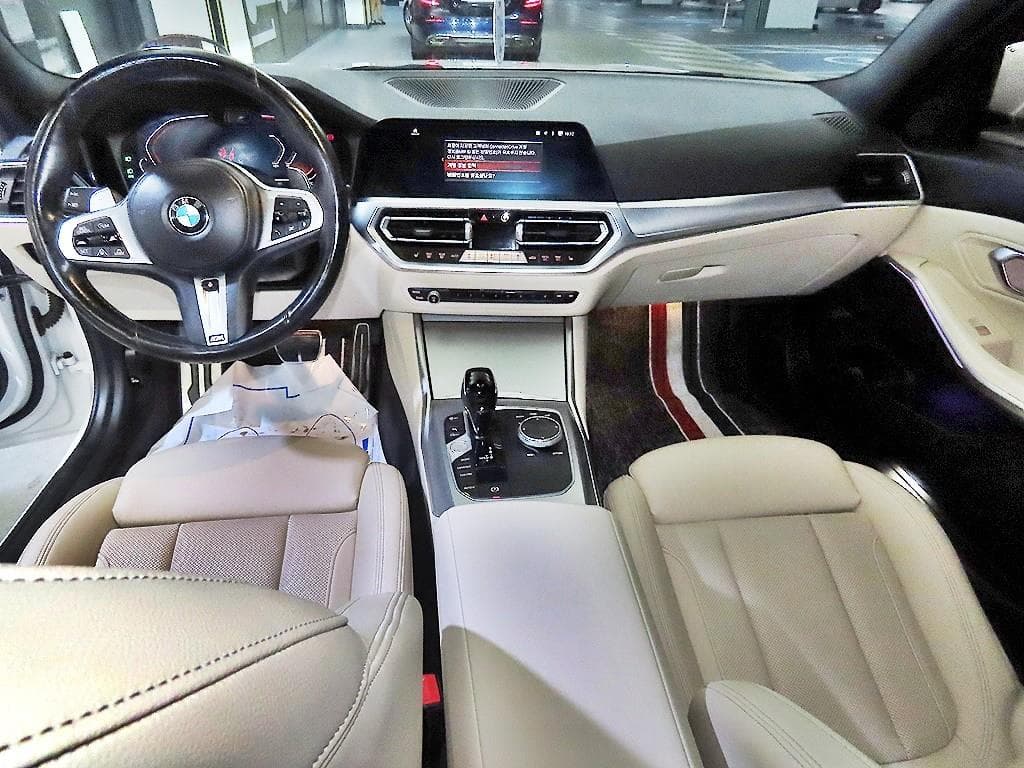 BMW 3 Series (G20)320d xDrive M Sport Package - 10