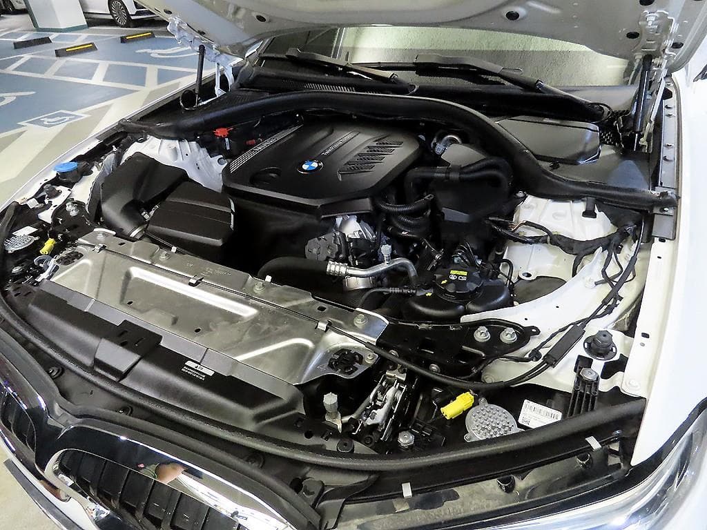 BMW 3 Series (G20)320d xDrive M Sport Package - 19
