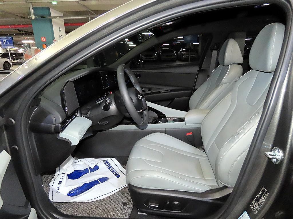 Hyundai The New (facelift) Avante (Elantra) Hybrid (CN7)1.6 HEV Inspiration - 6