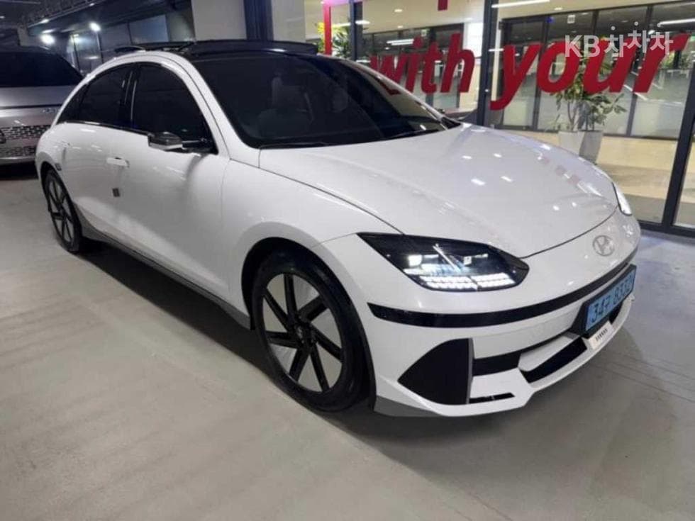Хюндай IONIQ 6(CE) Long Range Престиж - Image 1