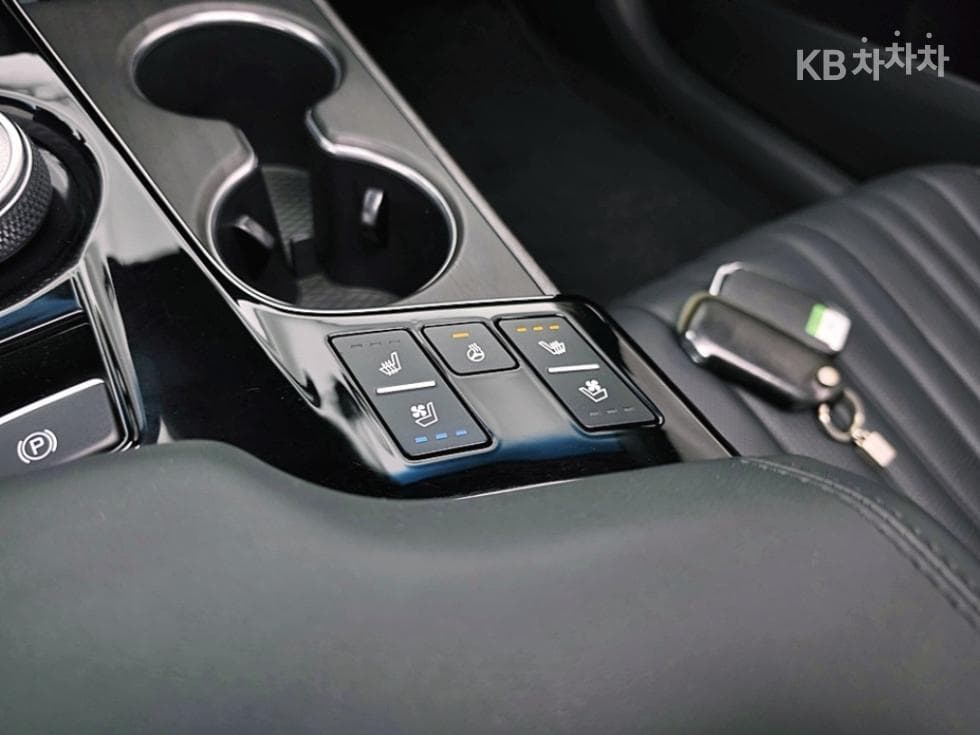 Киа K8 Хибрид1.6 Турбо Signature - 16