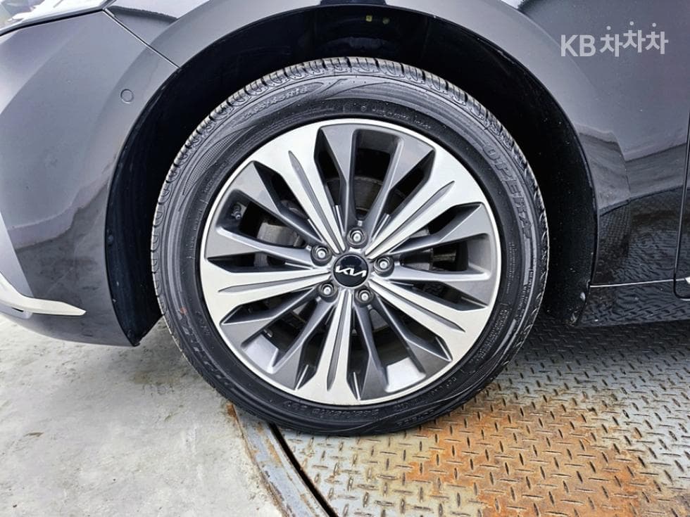 Киа K8 Хибрид1.6 Турбо Signature - 20