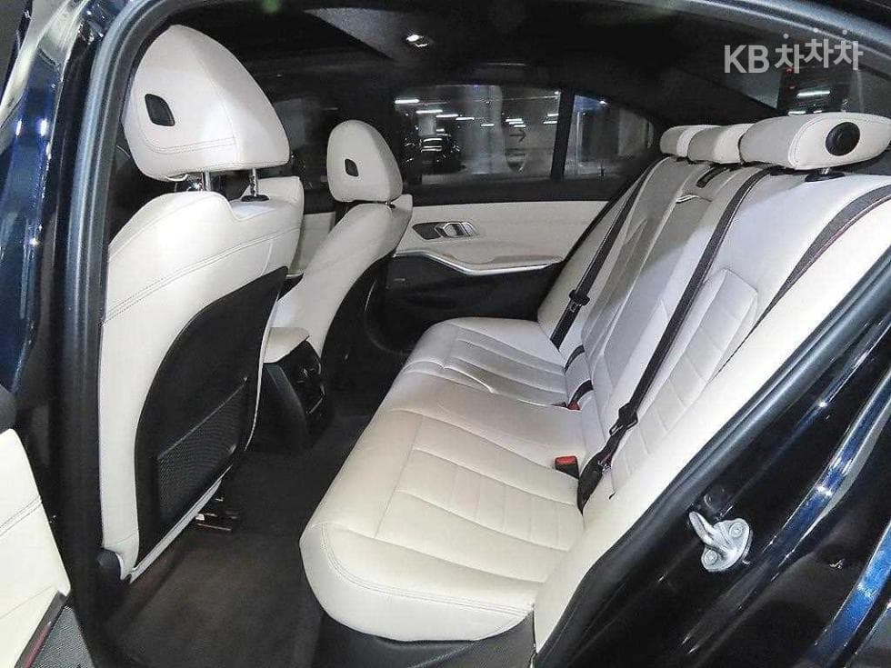 BMW 3 Series (G20)M340i Standard - 7