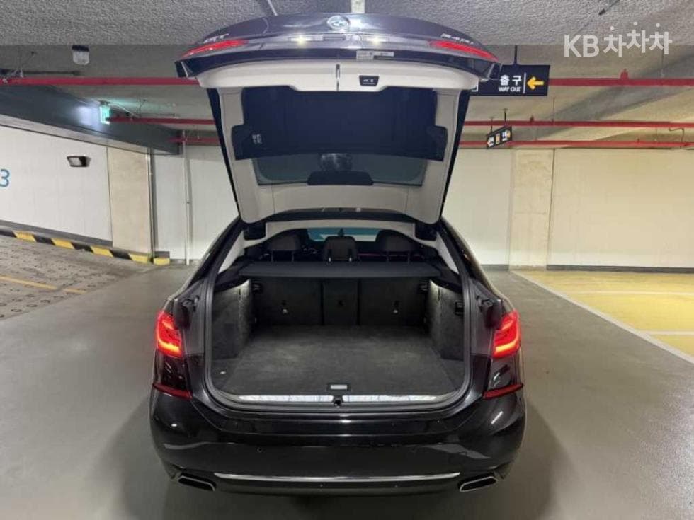 BMW Gran Turismo6 Series 640i xDrive Luxury Line - 6