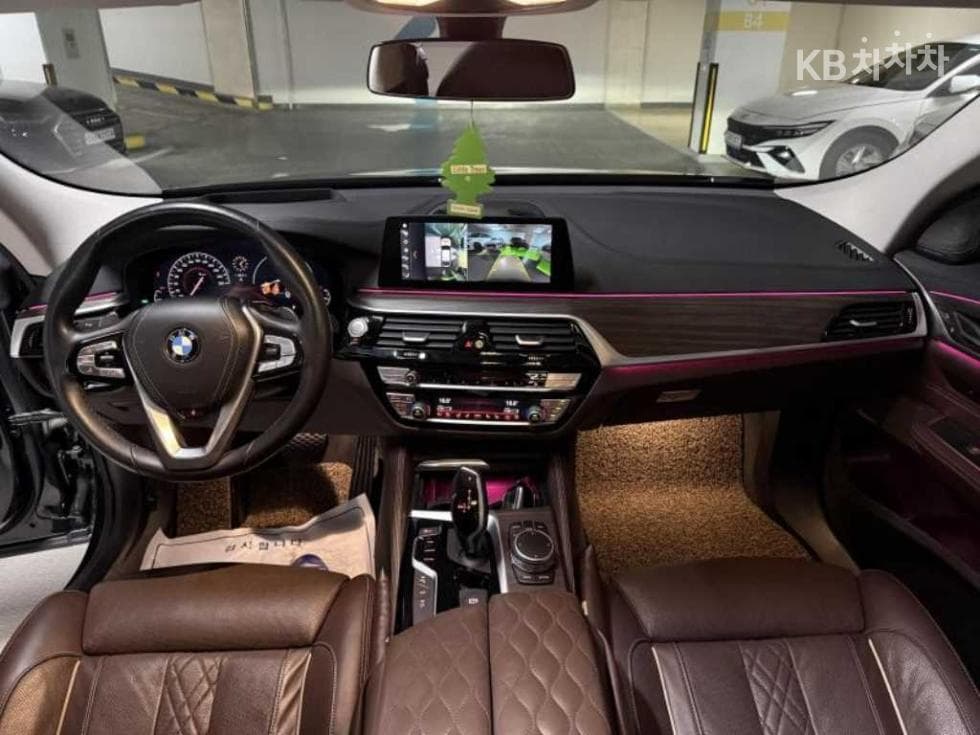 BMW Gran Turismo6 Series 640i xDrive Luxury Line - 8